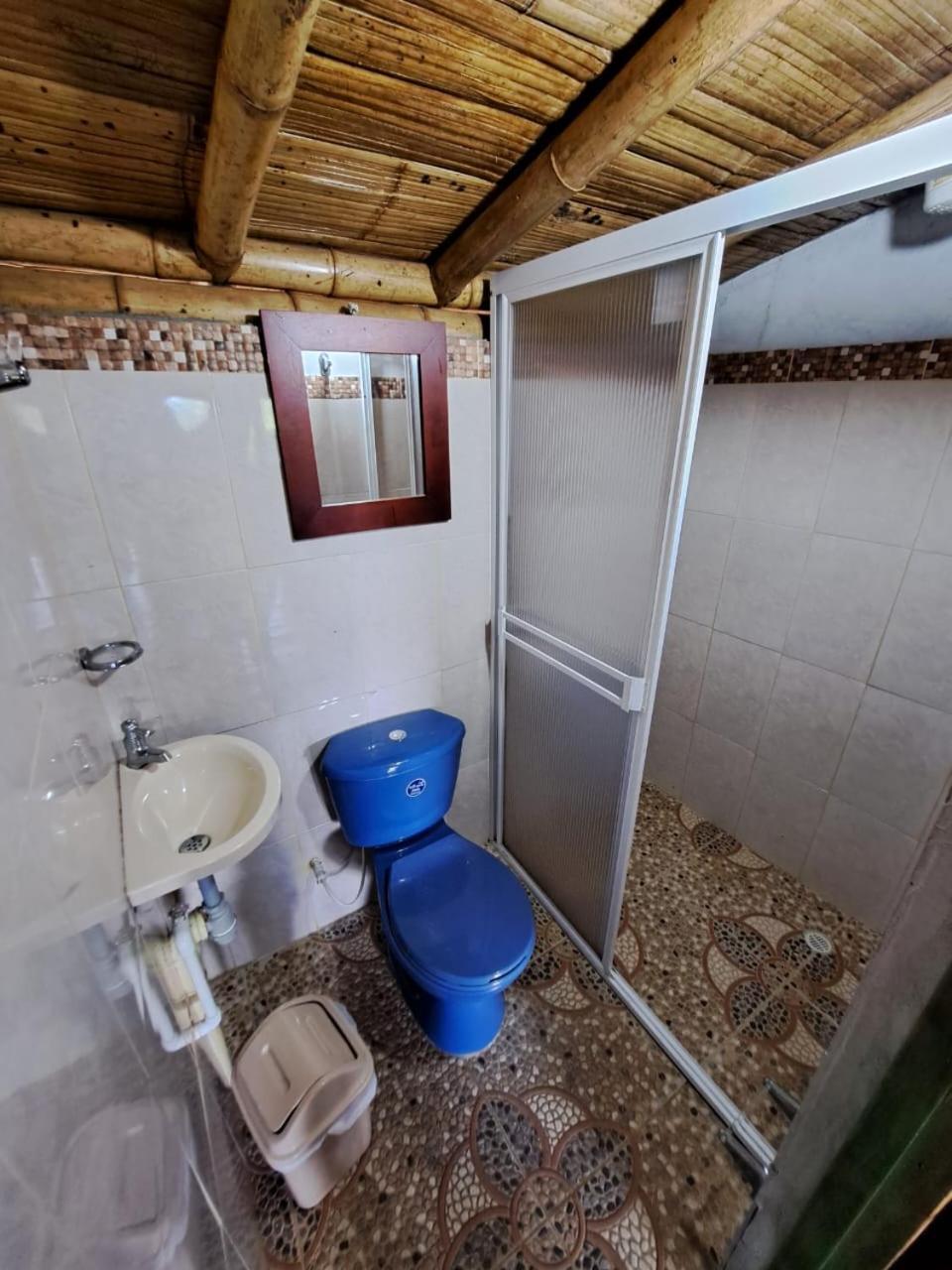 Hotel Guatape Adrianas Bambu 外观 照片